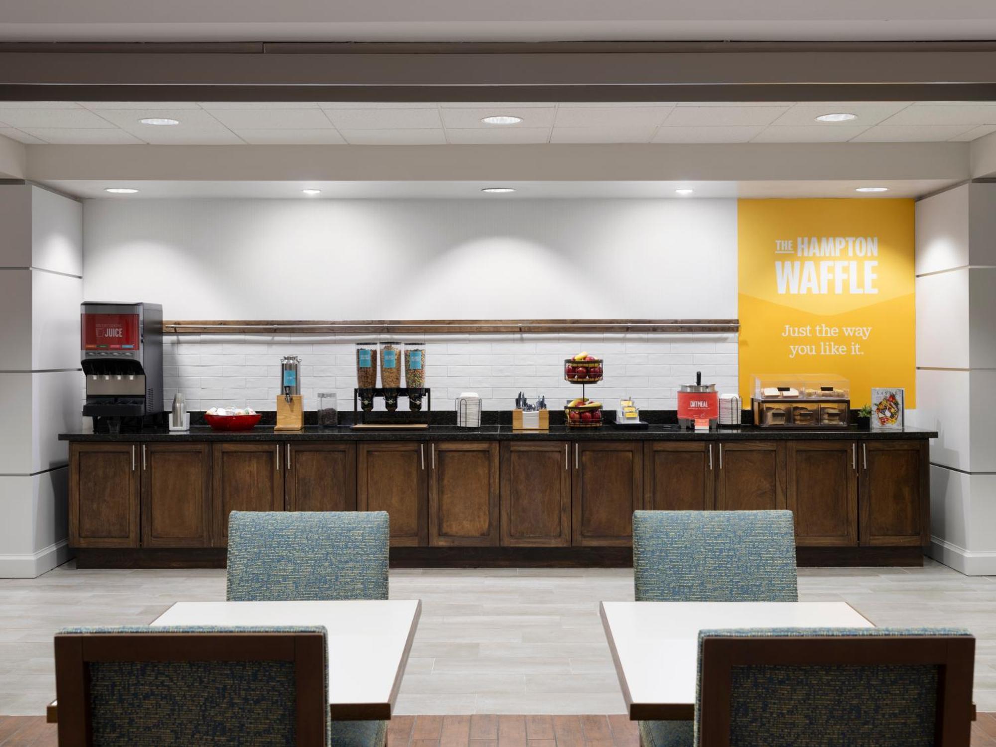 Hampton Inn Houston Near The Galleria Extérieur photo