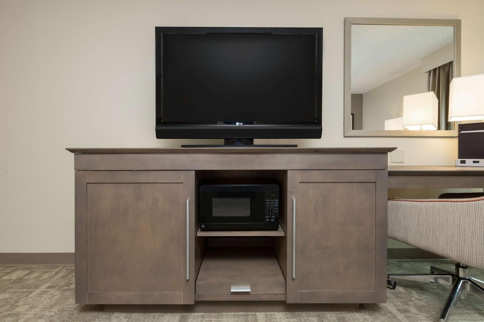 Hampton Inn Houston Near The Galleria Extérieur photo